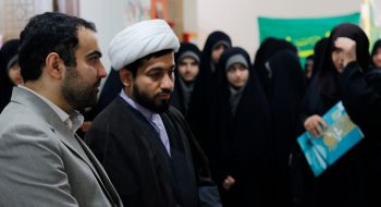 بازدید مدیر اتحادیه استان و نماینده تهران از نمایشگاه مدرسه انقلاب