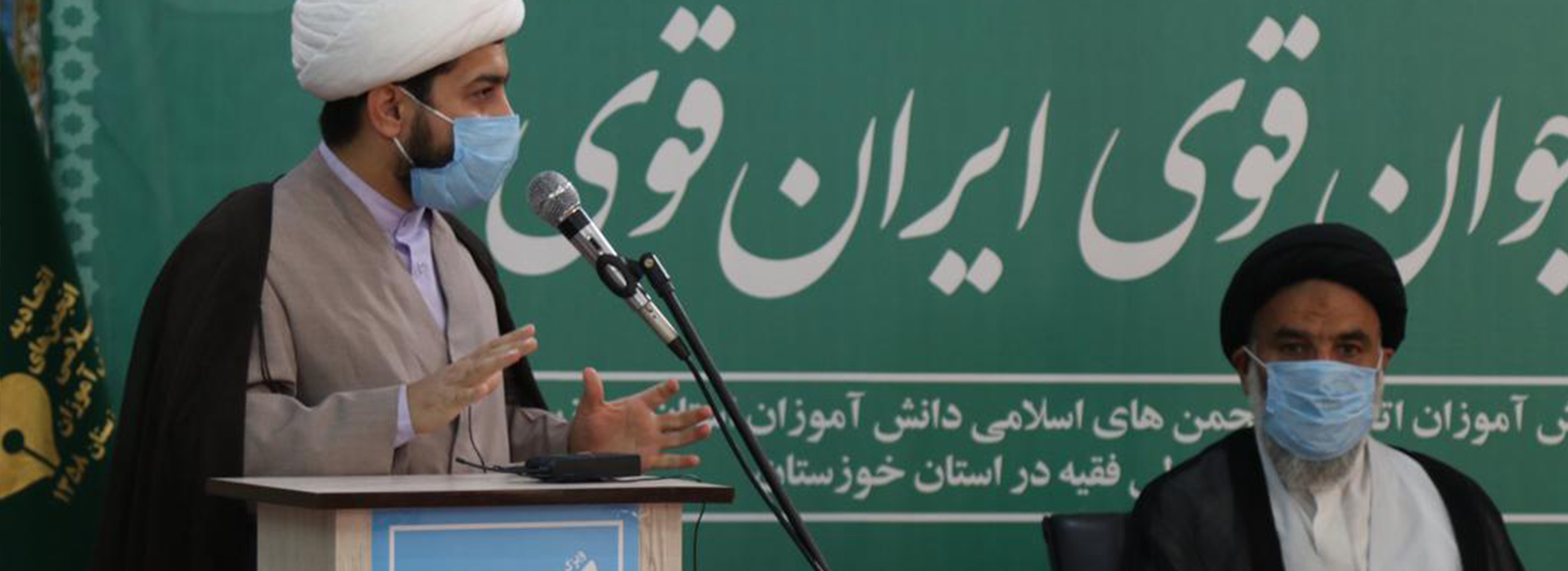 دیدار دانش آموزان انجمنی با نماینده ولی فقیه در استان بمناسبت ۱۳ آبان